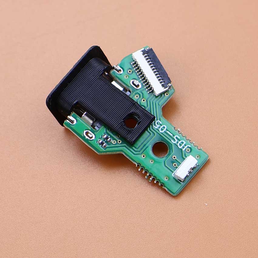 Per PS4 Controller FAI DA TE U - Charging Port Flex recensione e prezzo