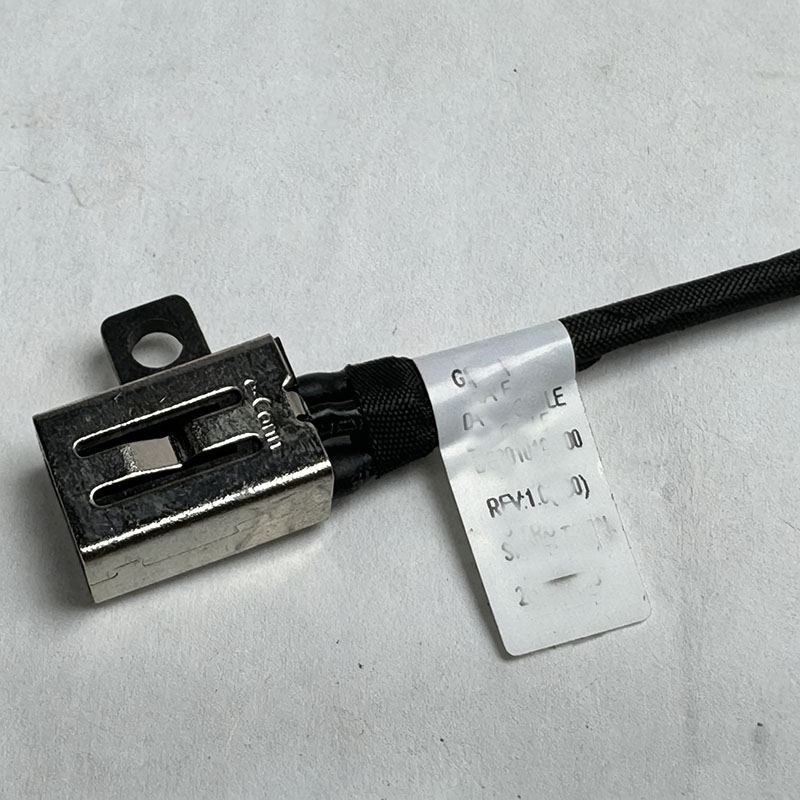 Cavo flessibile per porta di r - Charging Port Flex recensione e prezzo